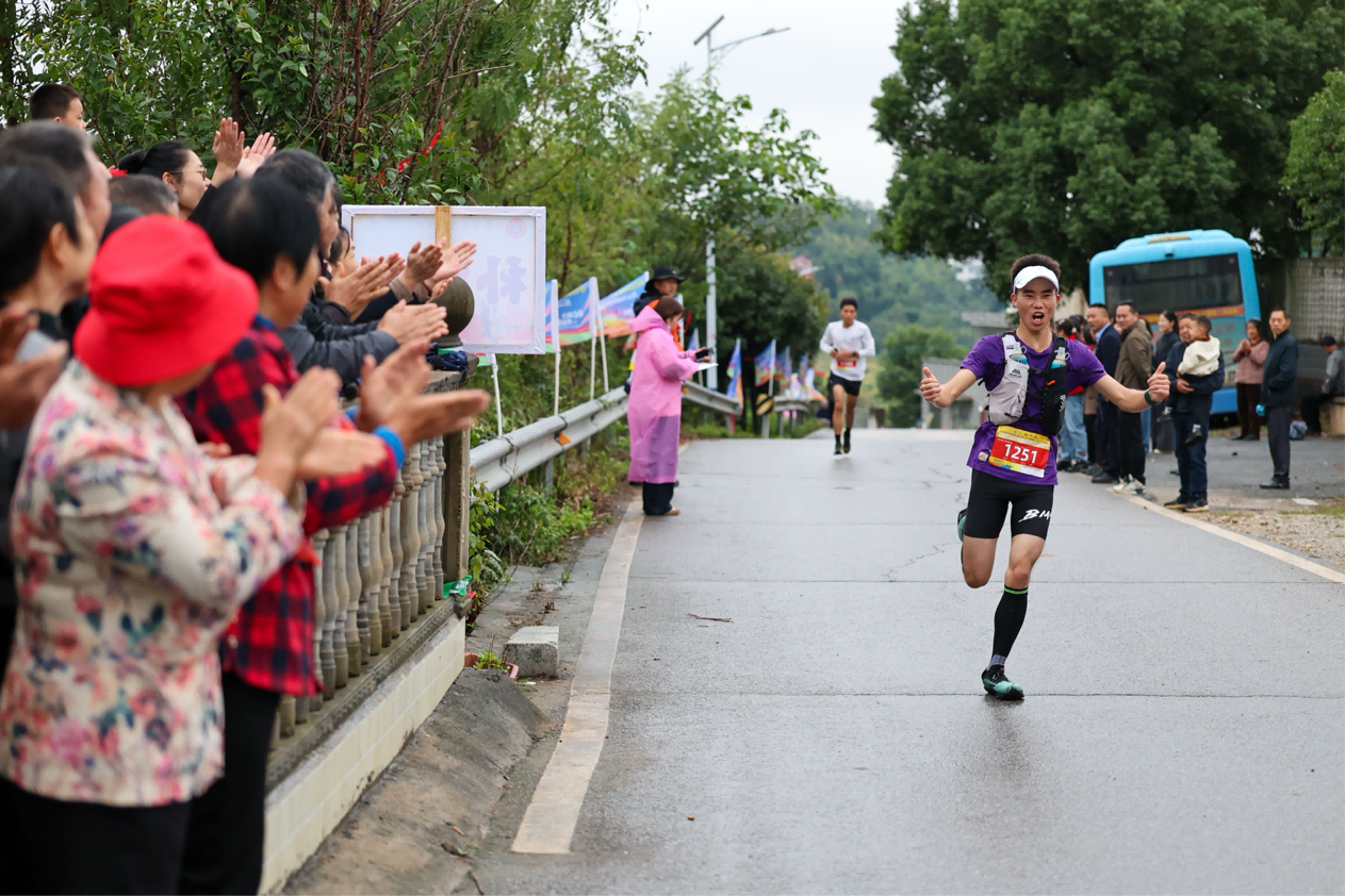 1760927677496375.png 图片21.png